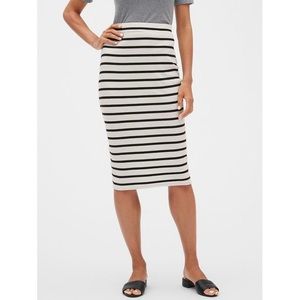 Banana Republic Pencil Skirt - Striped Skirt